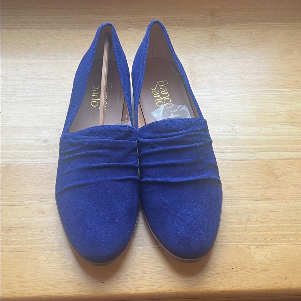 Franco Sarto Women's Royal Blue Suede Flats